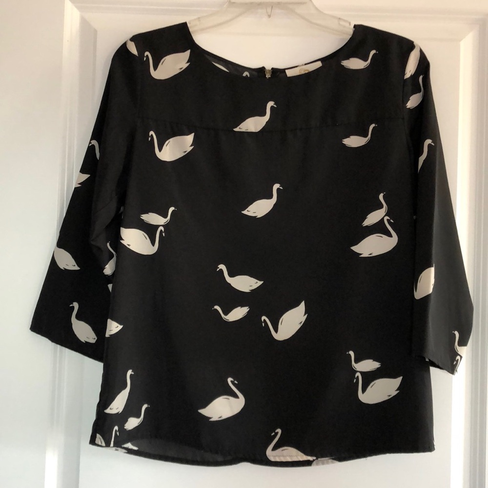 Collective Concepts size small